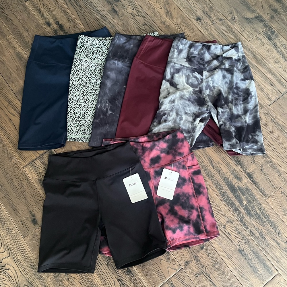 7 pairs of biker shorts